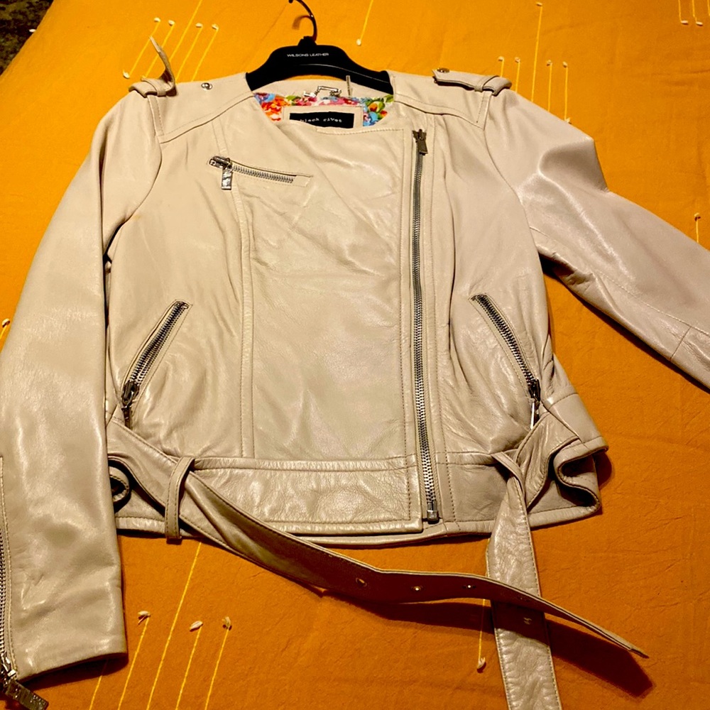 Tan leather jacket by black rivet size clothes missing rt side button